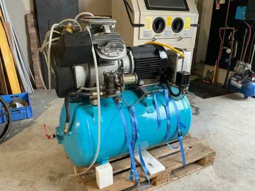 1977 Atlas Copco LE8 High Pressure Compressor