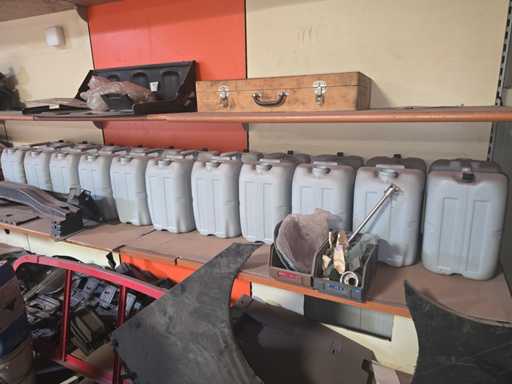   Canisters 20L