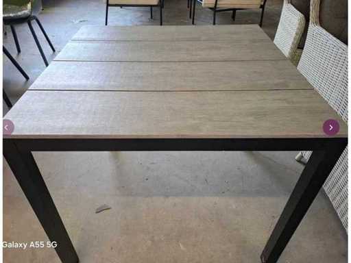 Chypre - Table de jardin (60x60cm)