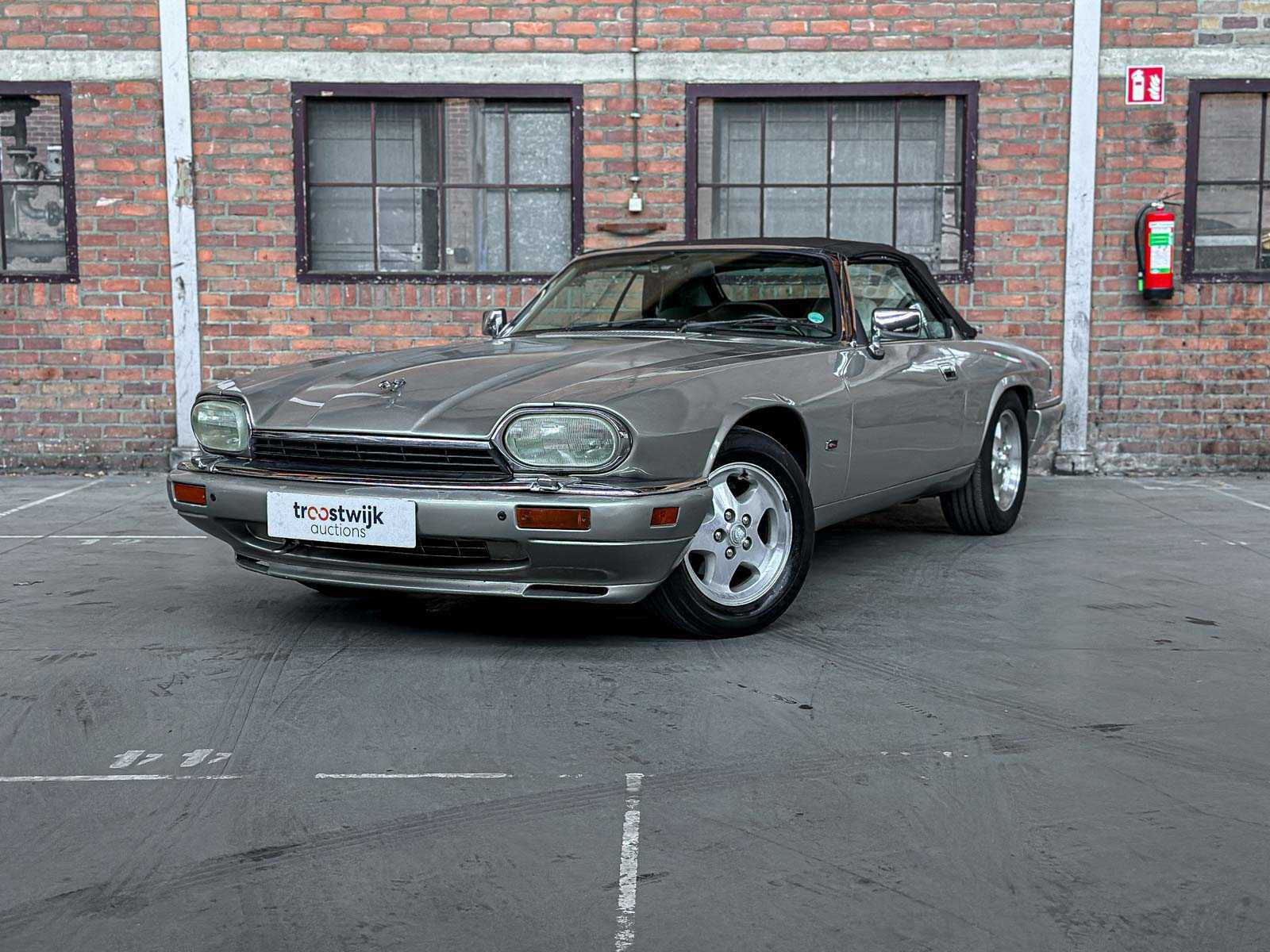 Jaguar XJS Convertible L6 4.0 240pk 1995