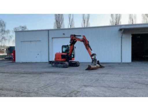 b5c12e24-8d5e-4db7-856d-947f3b3bcc93.mp4