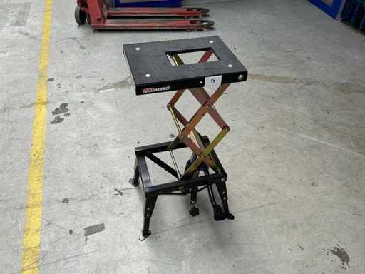 Proworks Scissor Lift Table