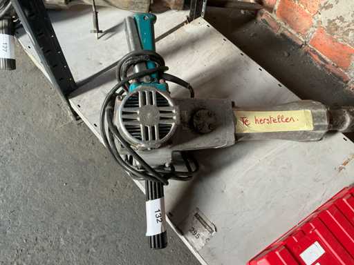 Disjoncteur électrique Makita HM1400 à réparer