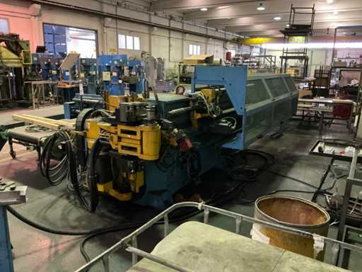 CRIPPA - CA 532 - CNC buisbuigmachine