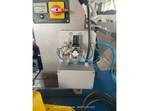 Mecal - SC19 - Wire stripper in line with the crimping axis
