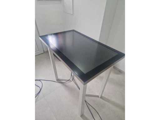 Table tactile interactive NEC