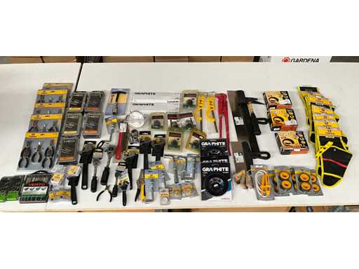 Mix kavel diverse merken handgereedschap en accessoires