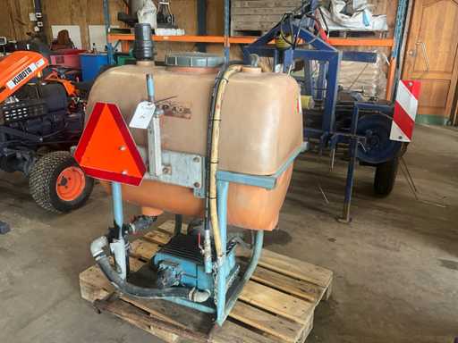 2007 Empas 65-45-300H Pulvérisateur porté