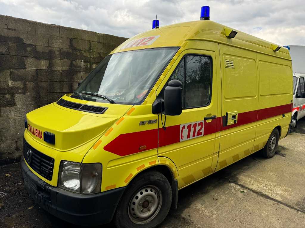 Volkswagen - LT35 - Ambulance - 2003