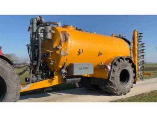 5f18db1a-3278-47ba-87cd-40eb710673f2.mp4