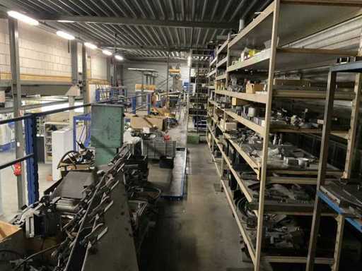 Lot de produits semi-finis et divers