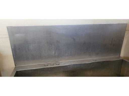 Roestvrijstalen gootsteen met achterwand