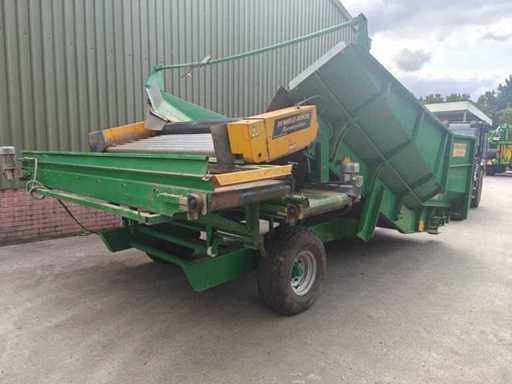 De Waele-Briche - 2013 - Manntention - Cistern