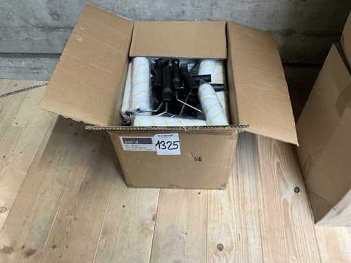 Rouleau à peinture à poteaux solides