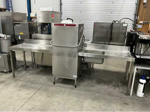 Lave-vaisselle Hobart Baraid 900-10N 2014 avec table d’alimentation et de drainage