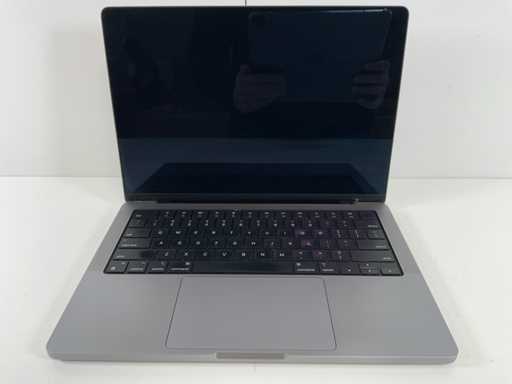 Apple MacBook Pro 14", M1 Pro, 16 GB di RAM, 512 GB di SSD per laptop