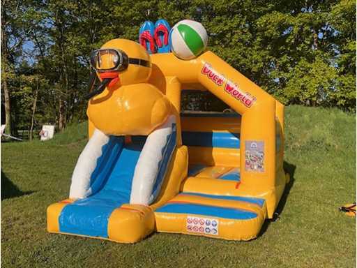 Springkasteel Duck - overdekt met glijbaan