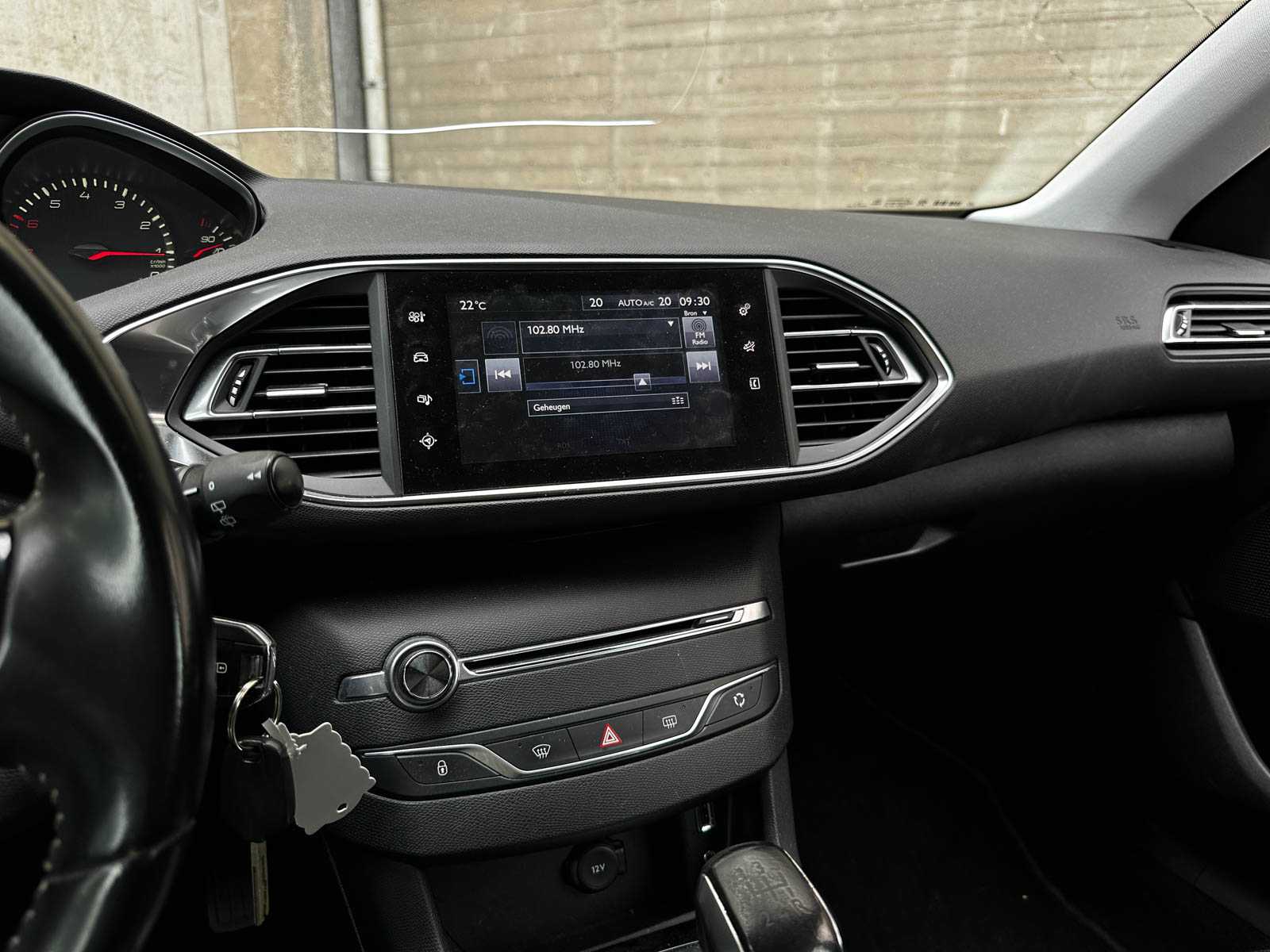 Peugeot 308 1.2 PureTech Active 110pk 2016, KD-319-F