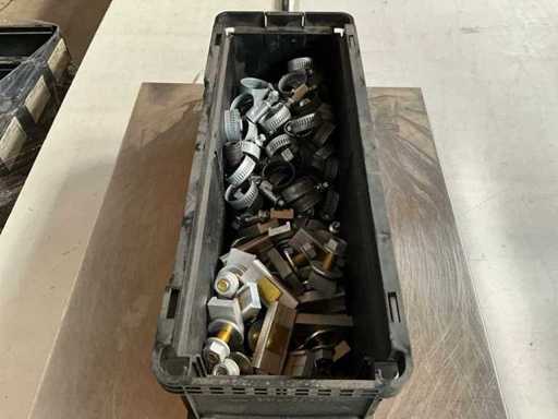 Würth 4.20kg assorted fasteners in stackable container