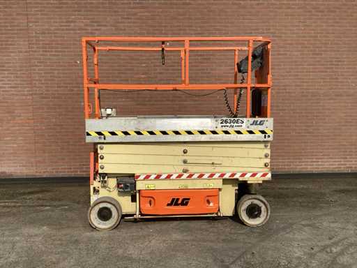 Podno?nik koszowy JLG 2630 ES z 2012 r.