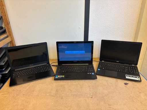 De resterende voorraad van laptops 3x