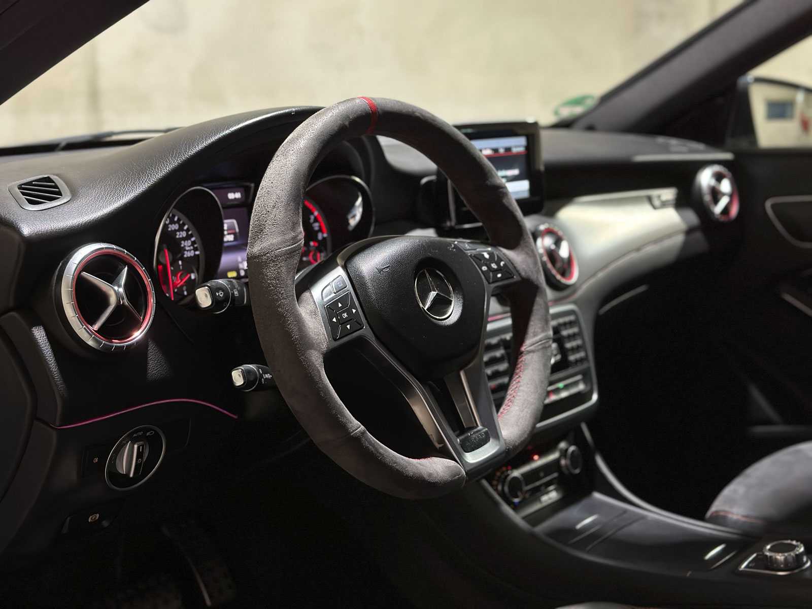 Mercedes-Benz A200 Edition 1 CLA-klasse 156pk 2013, 7-SBB-99