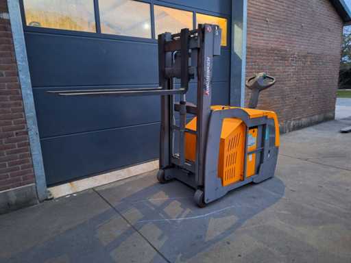 Junheinrich – Freikörner – Stapler