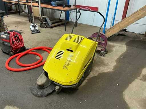 Kärcher KSM 700 B Veegmachine