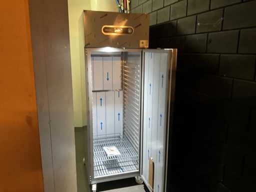 Hoshizaki - SUF-65EG-R-C - Congelatore mobile