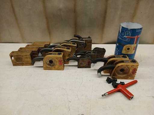 blocs de serrage et accessoires. 