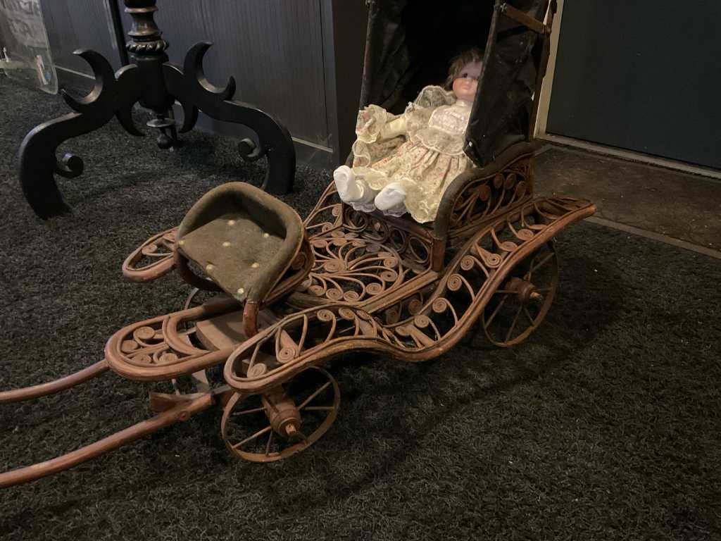 Antique doll clearance carriage