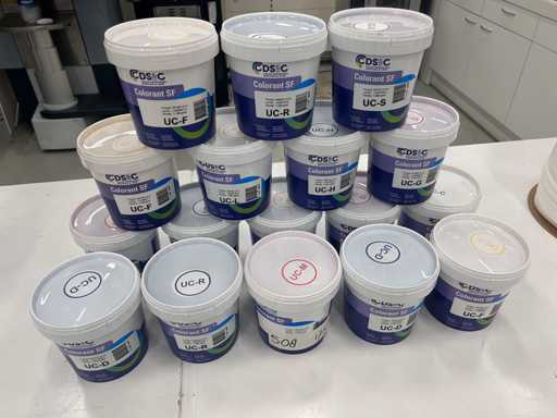 Past? colorat? universal? DS&C (17x)