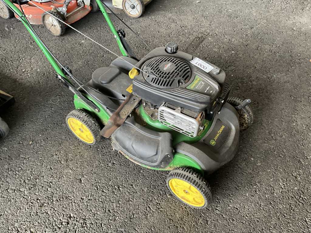 John Deere JS63V Lawn Mower