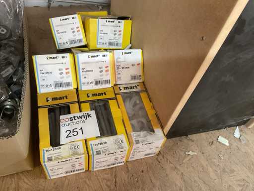 8 cutii de dopuri de impact