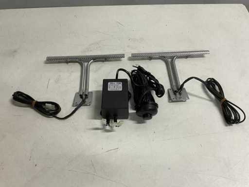 set van 2 halogeenlampen inclusief trafo en voetschakelaar