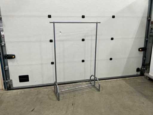 Raft pentru garderobe Metro