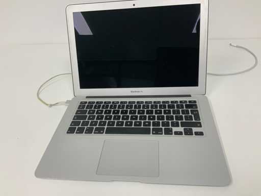 Apple A1466 13-inch MacBook Air MQD42N/A Laptop FMI