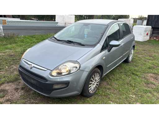 2011 Fiat Punto Passenger Car