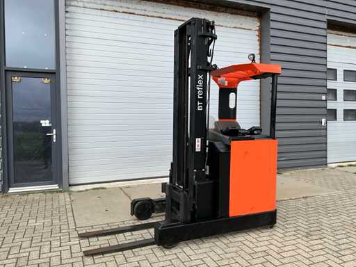 2015 BT RRE140M Reach truck