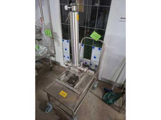 PALL ADVANTA - 2019 - ATEX - Cartridge filter on trolley