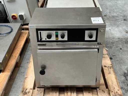 Cuptor de laborator Memmert U10