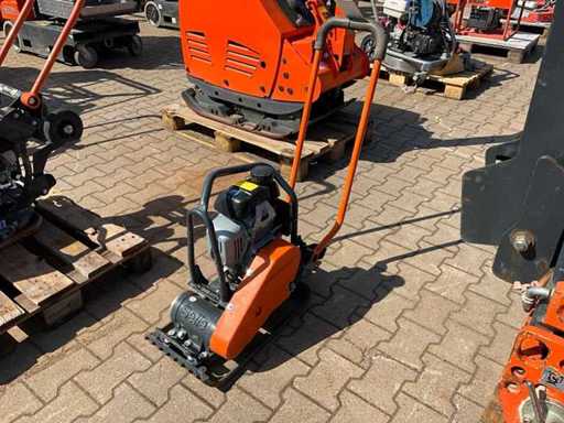 2019 Belle / Altrad LC3228 Compact Plate Compactor