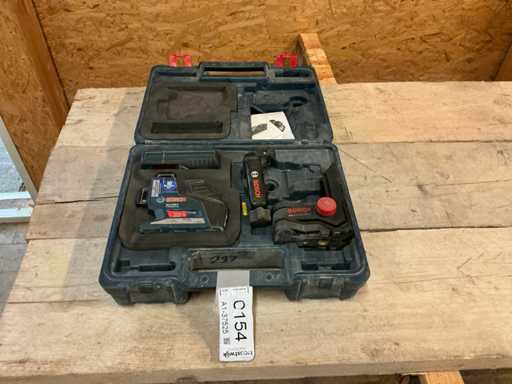 Laser budowlany Bosch GLL 3-80 P