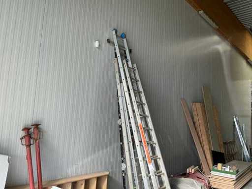 Various ladders (6x)