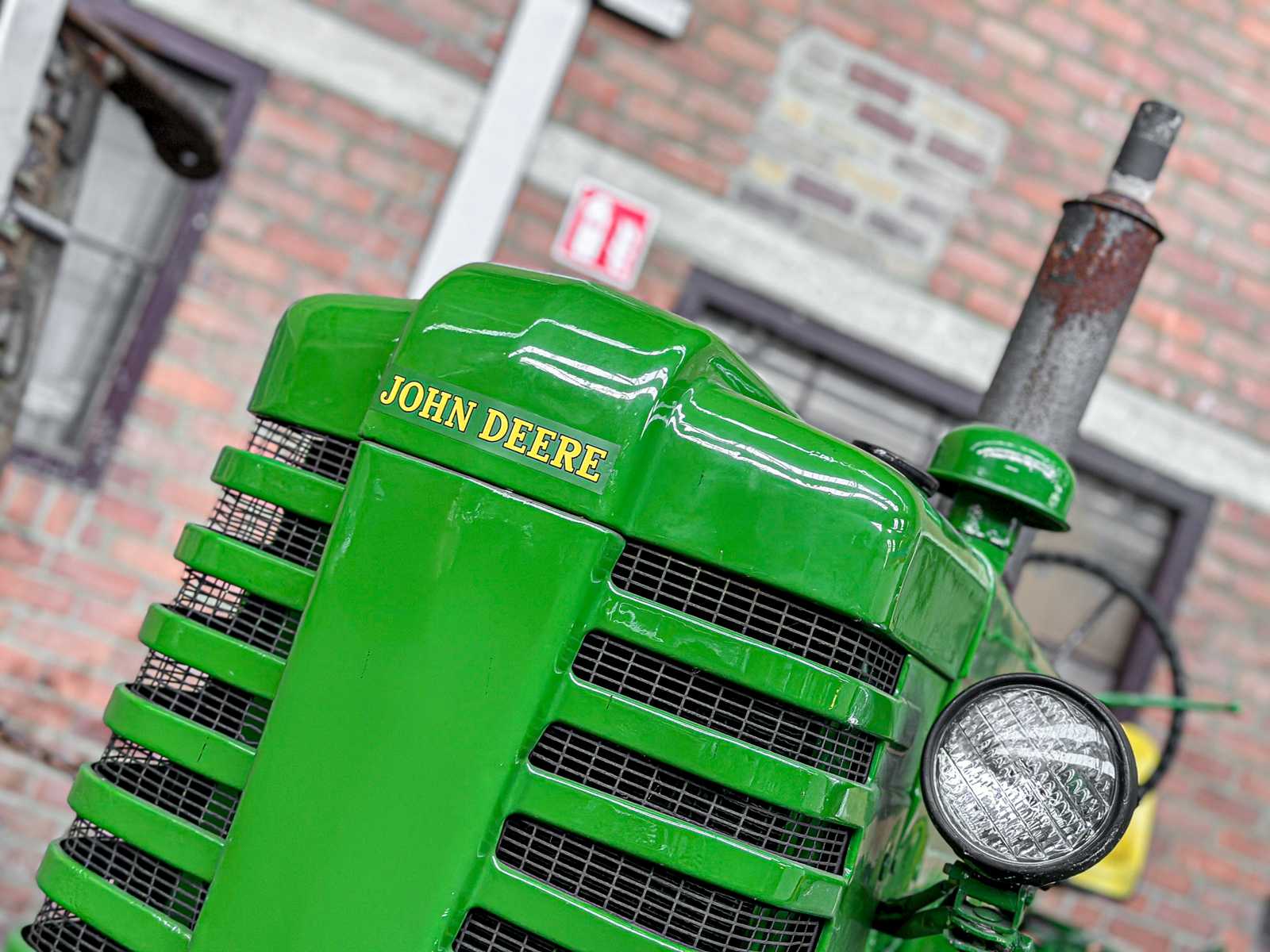 John Deere Model M 2-Cilinder 20pk 1952 Trekker Olditmer