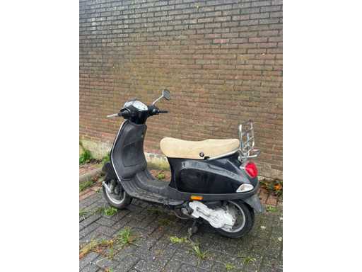 Piaggio Vespa lx 50, 8198
