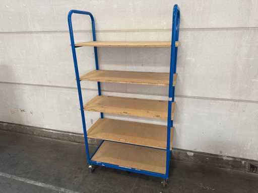 Shelves on casters (10x)