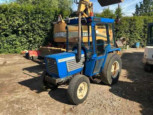 1986 Iseki 4270 Tractor horticol cu tracțiune integrală