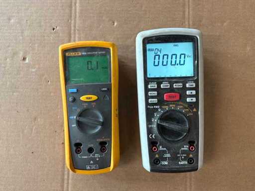 Fluke / Voltcraft 1503 / ET 200 Multimeter (2x)
