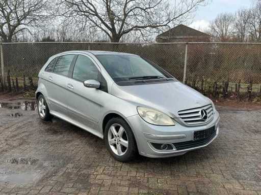 Mercedes-Benz - B 180 CDi - Belgian papers